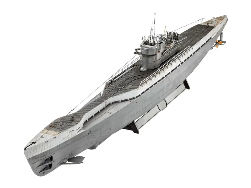 Revell German Submarine Type Ix C 40 1 72 Scale Model