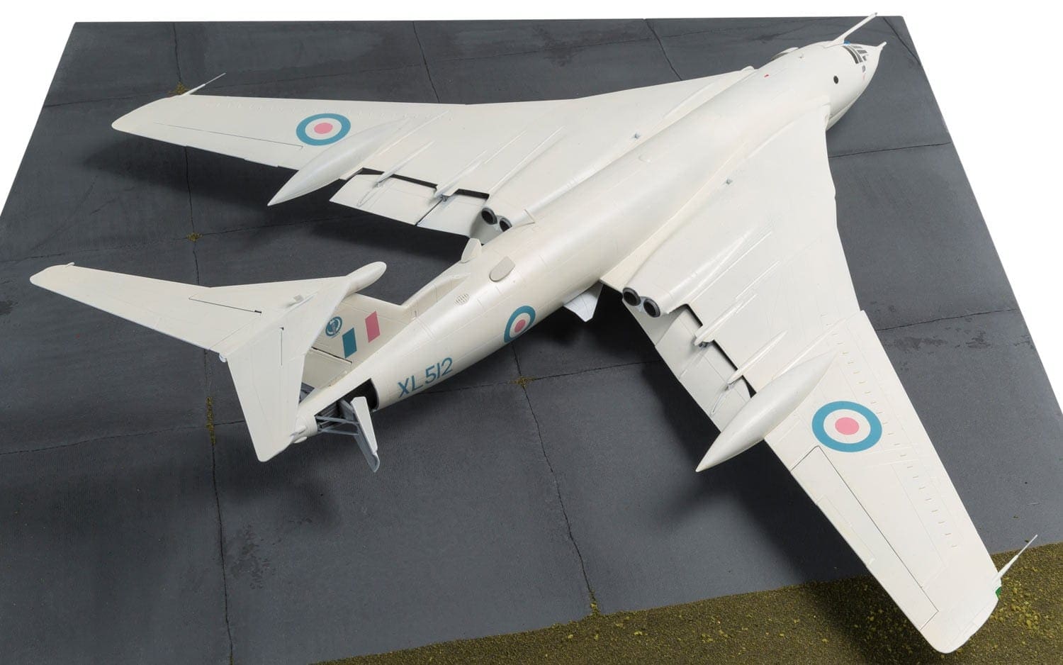 Airfix - A12008 - Handley Page Victor B.Mk.2(BS) - 1/72 Scale Model